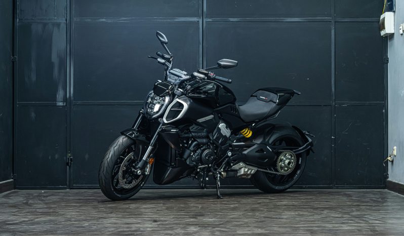 DUCATI DIAVEL V4 2023 BLACK EDITION