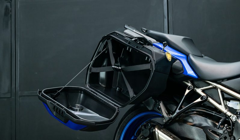 SUZUKI GSX-S1000GT 2022 BLUE