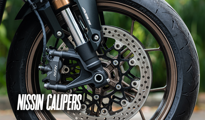 HONDA CB650R 2025 E-CLUTCH BLACK